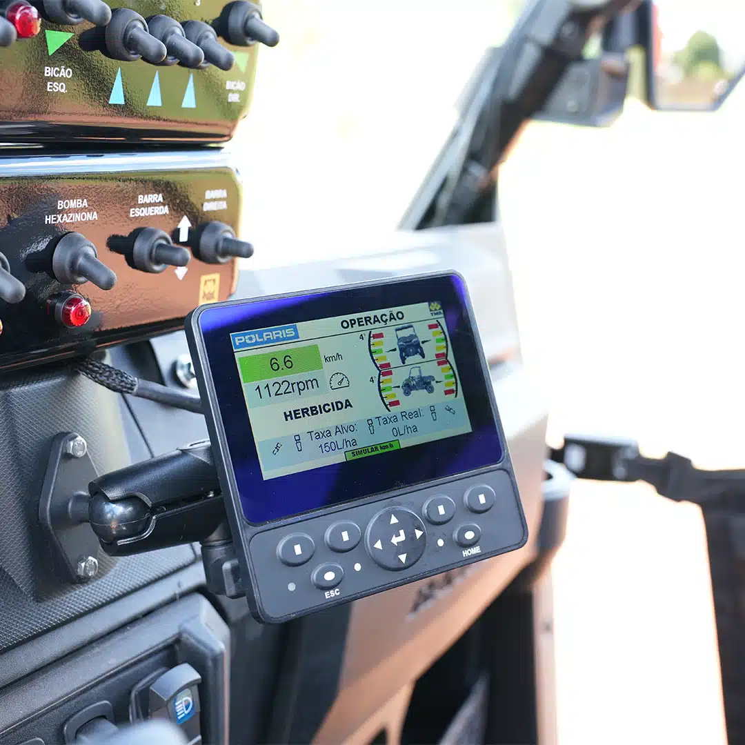 Pulverizador Agrícola CDX, o UTV agrícola com aplicador de defensivos agrícolas
